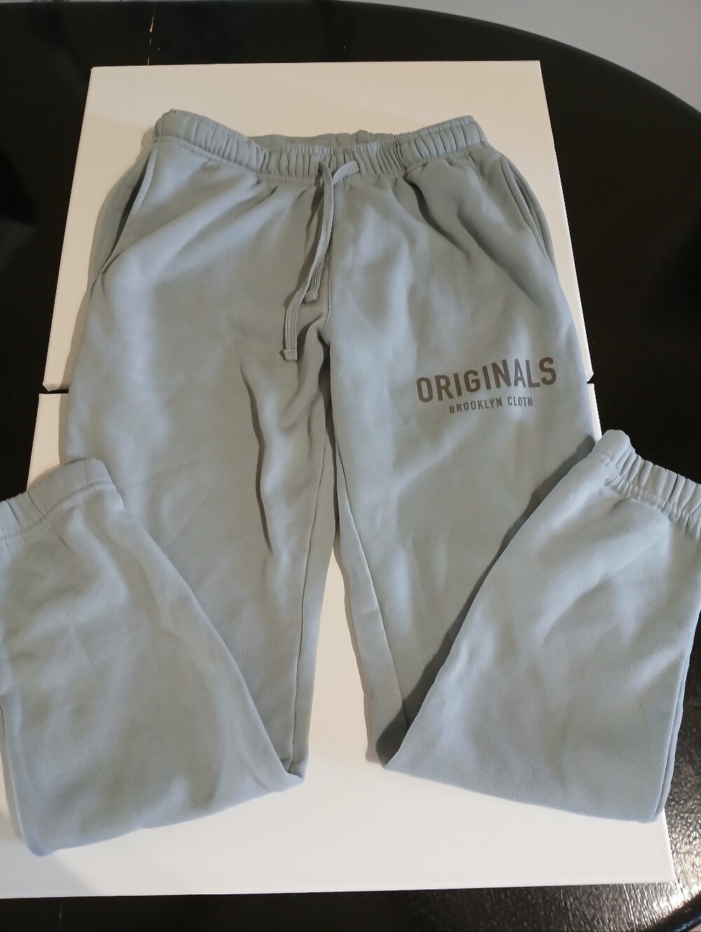 Brooklyn Cloth Men's Pale Gray Originals Sweatpants Size M